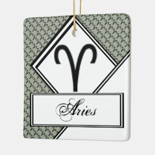 Aries Zodiac Symbol Standard von Kenneth Yoncich Keramikornament