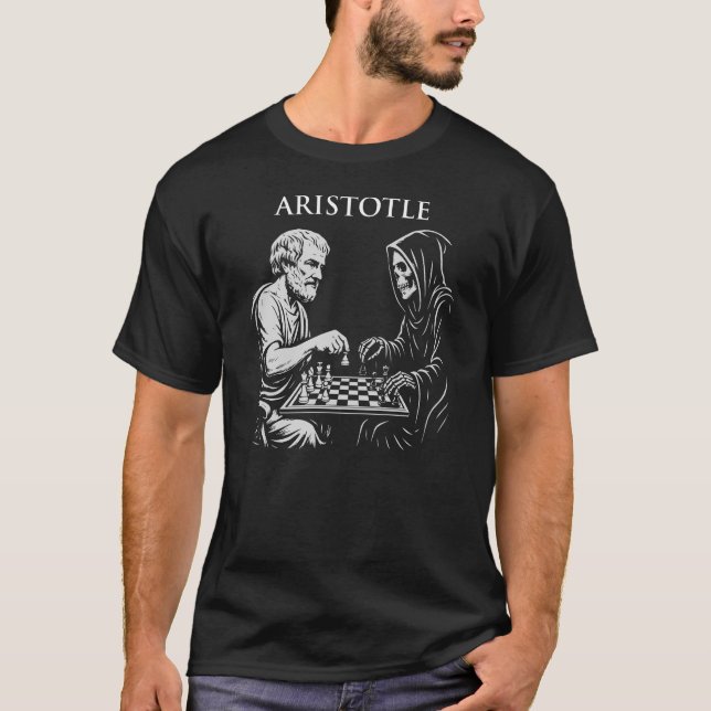 Aristoteles spielt Schach gegen düsteren Sensenman T-Shirt (Vorderseite)