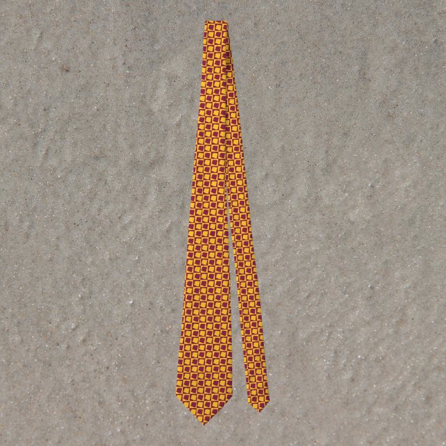 Arizona Pop Art Checkerboard Maroon Gold Krawatte (A tie featuring the US state of Arizona in a maroon and gold yellow pattern)