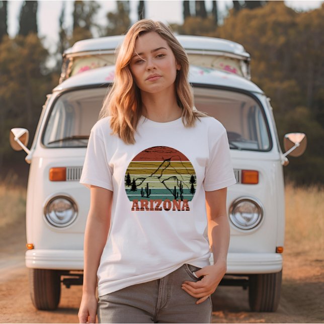 Arizona Sedona Vintager Sonnenuntergang Retro az T-Shirt (Von Creator hochgeladen)