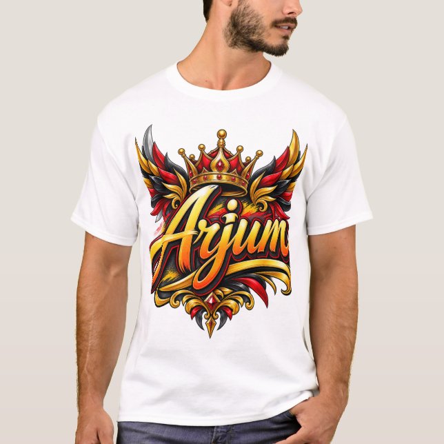 Arjun Royal Crown Wings Typografie T-Shirt (Vorderseite)
