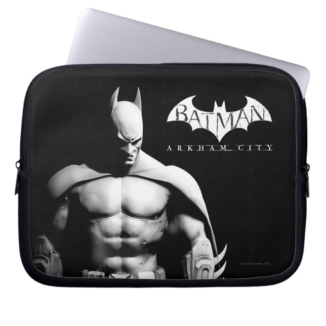 Arkham City | Schwarz-Weiß-Pose Batman Laptopschutzhülle (Vorderseite)