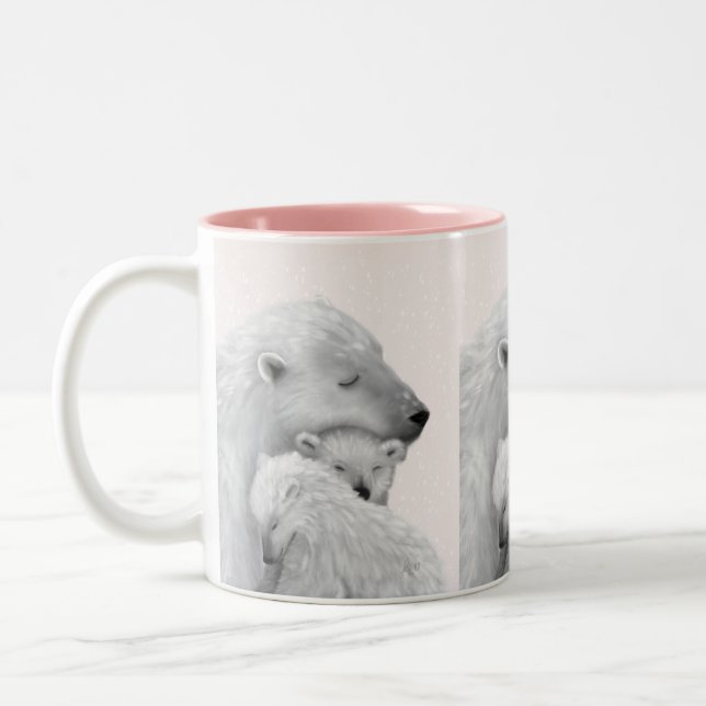 Arktische Liebe: Polar Bear Family in Pink Hues Zweifarbige Tasse (Links)