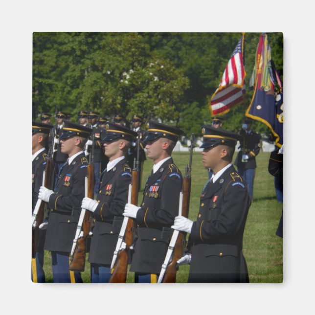 Arlington National Friedhof, Arlington Magnet (Vorne)