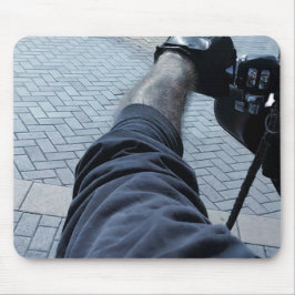 Arm und Hand eines Fahrrads Mousepad