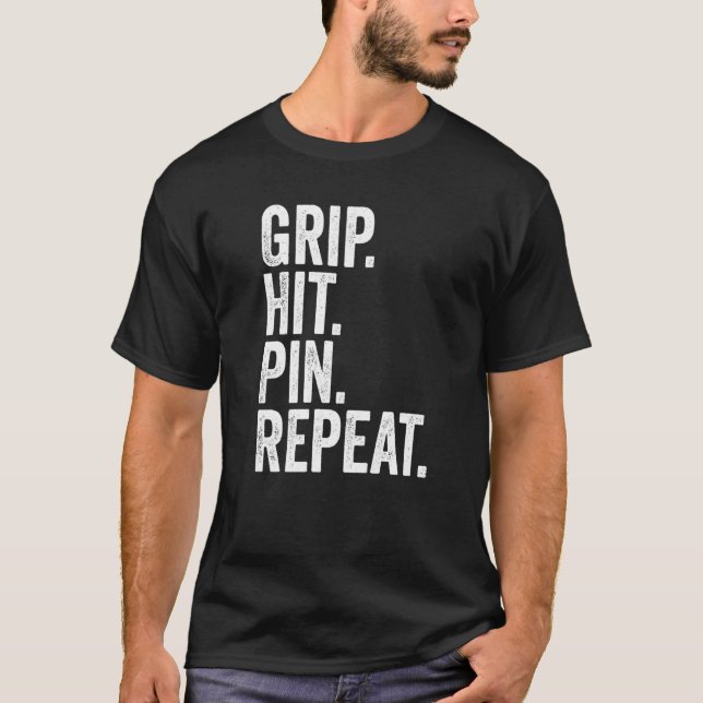 Arm Wrestler Grip Hit Button Wiederholen Arm Wrest T-Shirt (Vorderseite)