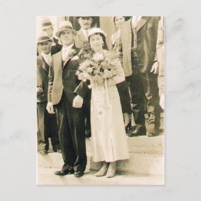 Armand and Lucienne Postkarte (Vorderseite)