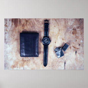 Armbanduhr mit Geldbörse und Feuerzeug Poster