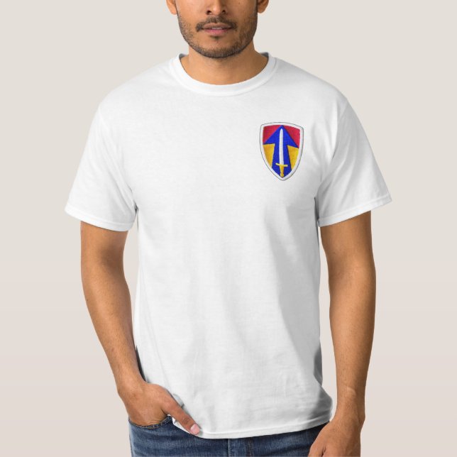 Armee ll Feldstärkevietnam-Veteranentierärzte T-Shirt (Vorderseite)