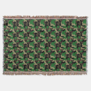 Armee-Tarnmuster in grünen Erdtönen Decke