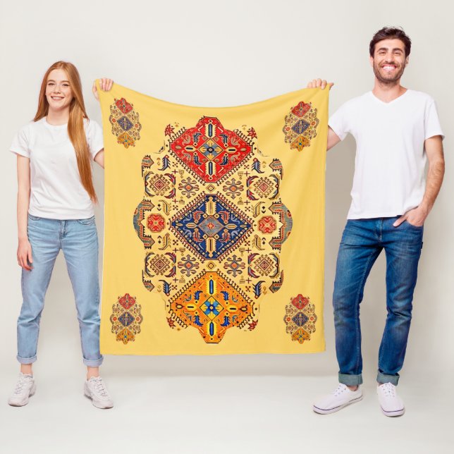 Armenian Folk Art Fleece Blanket (Beispiel)