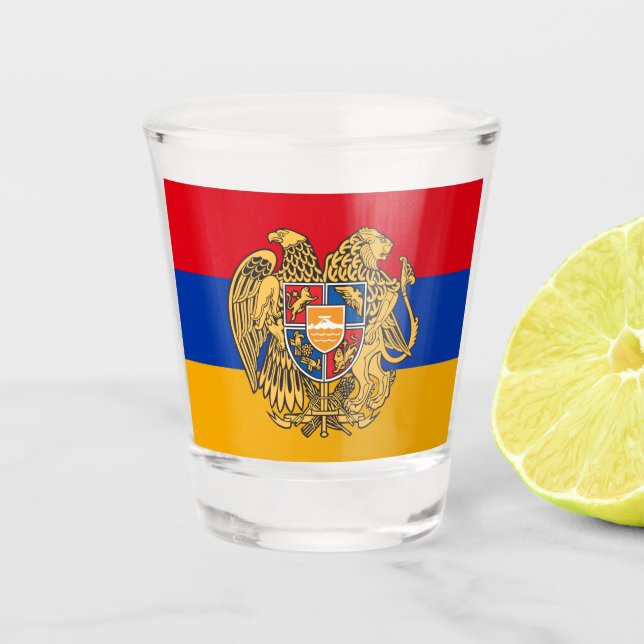 Armenische Flagge und Armenien - Länderpatriot /sp Schnapsglas (Vorderseite)