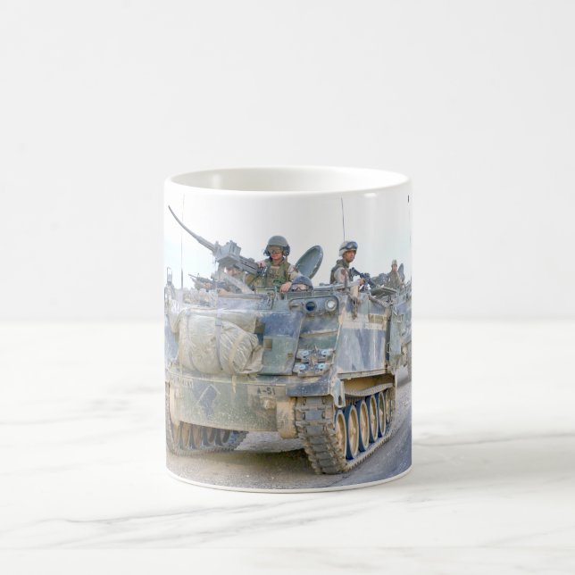 ARMORIERTER PERSONENBEFÖRDERER - M113 KAFFEETASSE (Mittel)