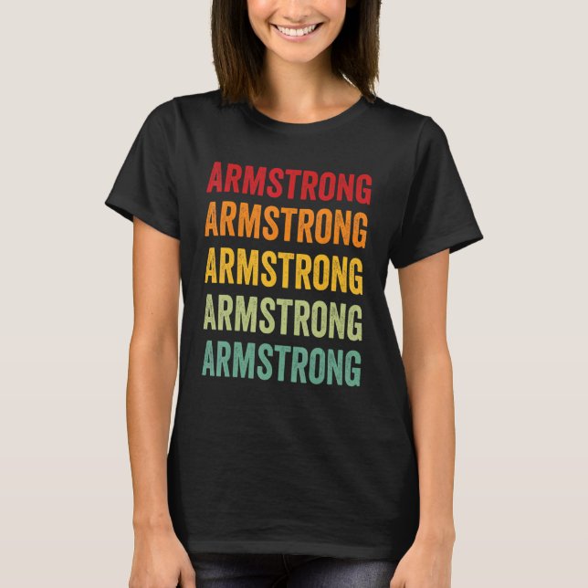 Armstrong County Texas Rainbow Text Design T-Shirt (Vorderseite)