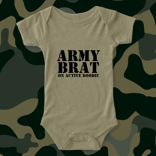 Army Brat auf Active Doodie Baby Spaß