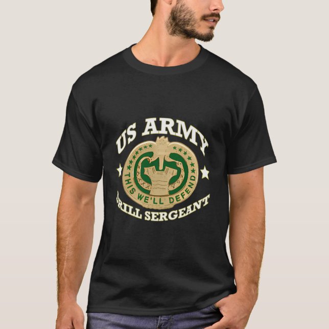 Army Drill Sergeant Abzeichen Shield T-Shirt (Vorderseite)
