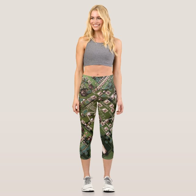 Army Green Circuit Board Camouflage High Waisted C Capri Leggings (Vorderseite)