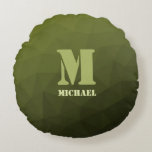 Army Green Oliven geometric mesh muster Monogram Rundes Kissen<br><div class="desc">Monogram Personalisieren Sie Geschenk für ihn mit Ihrem eigenen Initial und Namen. Army grüne Oliven Gefälle geometrische Mesh Muster. Army grüne Gefälle geometrische Maschenmuster dreiecke ombre. Army green dunkelolivhue für Soldatengeschirr, Camouflage. Es imitiert natürliche militärische Landschaften, Widerstandskraft, Ausdauer, Widerstandskraft. Erdige Untertöne verbinden sich mit der Natur, Erdung. Symbolisiert militärisches Vermächtnis,...</div>