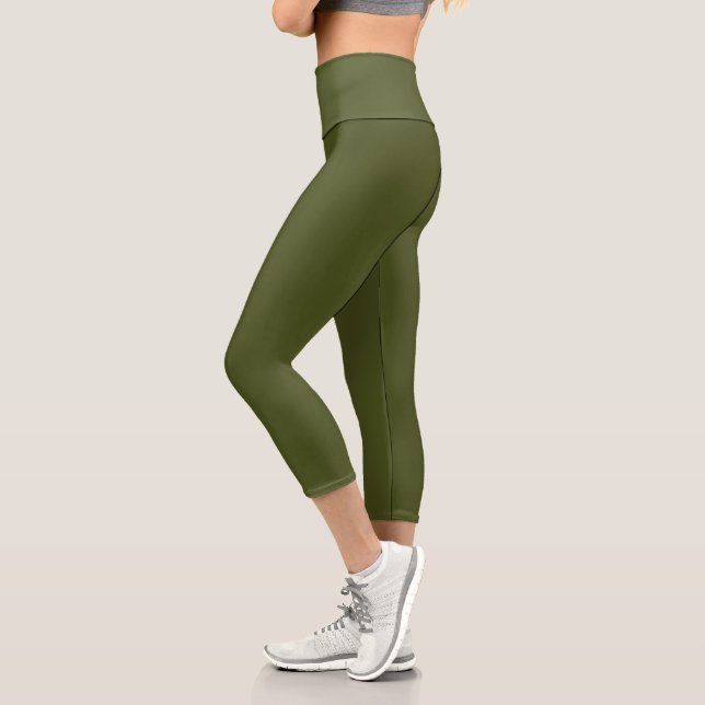Army green (Vollfarbe) Capri Leggings (Links)