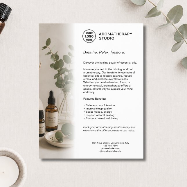 Aromatherapie Spa Geschäft Weißes individuelles Lo Flyer (Aromatherapy Spa Business White Custom Logo Flyer)