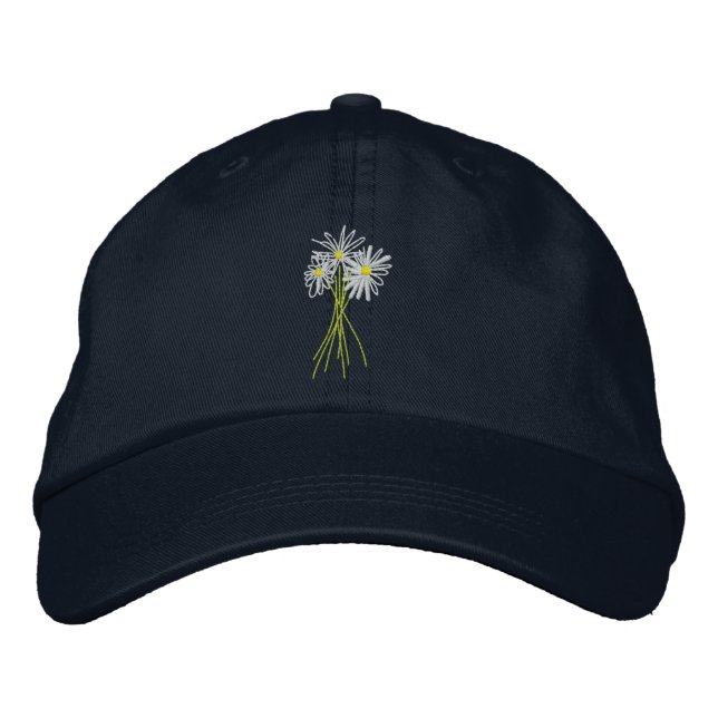 Art Cap: Blume Bunch. Cornish White Moon Daisies Bestickte Kappe (Vorderseite)