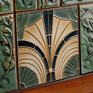 Art Deco Belle Epoque mit mittelzentraler Blumensy Fliese