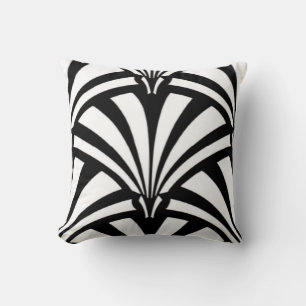 Art Deco Black & White Throw Kissen