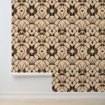 Art Deco Geometric Muster in Beige und Schwarz Tapete<br><div class="desc">Stilvoll im Art Deco inspiriert geometrisches Muster in Beige- und Schwarz-Tönen mit kühnen symmetrischen Designs. Dieses zeitlose Motiv ist perfekt für moderne Wohngestaltung,  Mode oder Accessoires geeignet und strahlt Eleganz und Eleganz aus.</div>