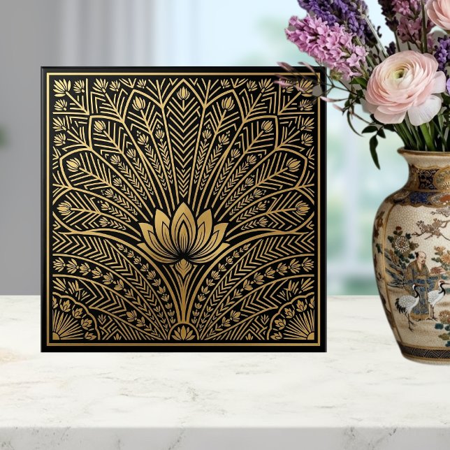 Art Deco Gold Lotus Black Geometric Pattern Fliese (Von Creator hochgeladen)