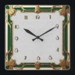 Art Deco Green Quadratische Wanduhr<br><div class="desc">Großartiges Uhrendesign. Du wirst es wie andere Liebe bekommen. Sie können dieses Design auch für andere Produkte verwenden, die Sie mögen, oder Ihren Text anpassen und hinzufügen. Folgen Sie mir für mehr. Vielen Dank. Ich wünsche Ihnen einen schönen Tag.</div>
