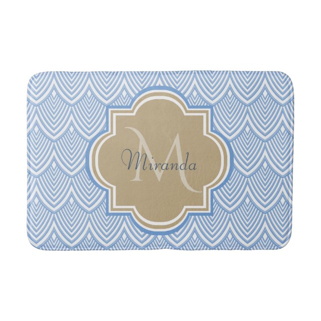 Art Deco Light Blue Fish Scales Tan Monogram Name Badematte (Vorderseite)