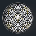 Art-Deco-Lüftermuster - Schwarzweiß Wanduhr<br><div class="desc">Digitale Reproduktion eines klassischen Art-Deco-Tapeten,  Fächermuster - weiß auf schwarz,  vergoldet</div>