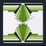 Art Deco Muster in Grüntöne und Schwarz Quadratische Wanduhr<br><div class="desc">Dieses Muster basiert auf klassischen Deko-Formen,  die in Grüntöne und Schwarz nachgebildet sind</div>