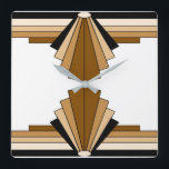 Art-Déco-Muster in Orange und Tan Quadratische Wanduhr<br><div class="desc">Dieses Muster basiert auf klassischen Deko-Formen.</div>