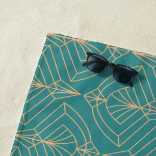 Art Deco-Muster mit goldenen geometrischen Formen  Strandtuch