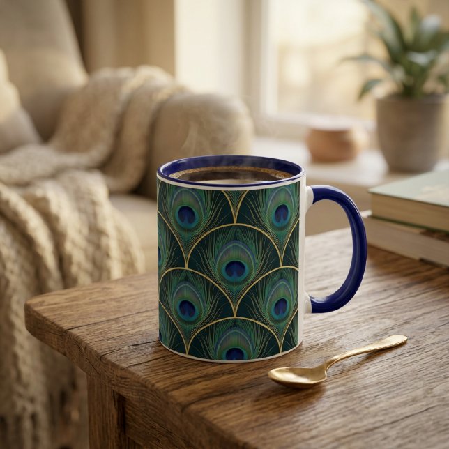 Art Deco Peacock Feather Geometric Pattern Zweifarbige Tasse (Art Deco Peacock Feather Geometric Pattern Two-Tone Coffee Mug)