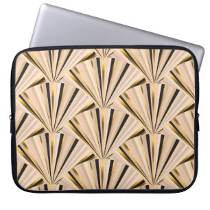 Art Deco-Schuppen: Geometrischer goldener Glamour Laptopschutzhülle
