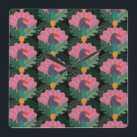 Art Deco Tropical Toucans & Pineapes Quadratische Wanduhr<br><div class="desc">Behalt Zeit im tropischen Stil mit dieser exotischen Toucan und Ananas gemusterte Uhr - ideal für helle,  kühne Innenräume.</div>