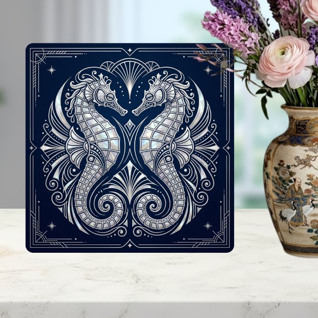 Art Deco Zwei Seepferdchen Perlmutter Blau Fliese (Von Creator hochgeladen)