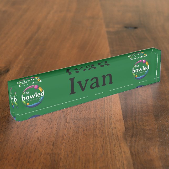 "Art in Motion: Bowling-Logo für Rundrasen, Namensplakette (Seite)