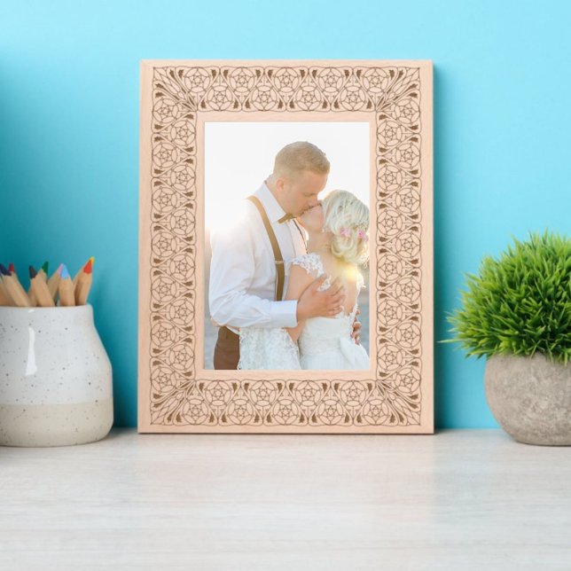 Art Nouveau Rose Blume & Foliage Muster Geätzte Rahmen (Von Creator hochgeladen)