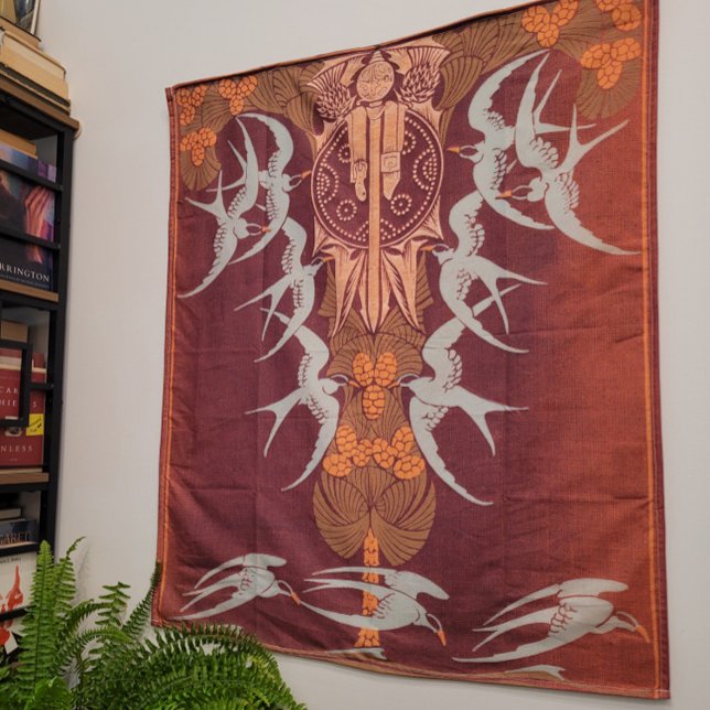 Art Nouveau Scottish Highlands Wandteppich (Von Creator hochgeladen)