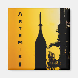 Artemis II auf der Startrampe Magnet