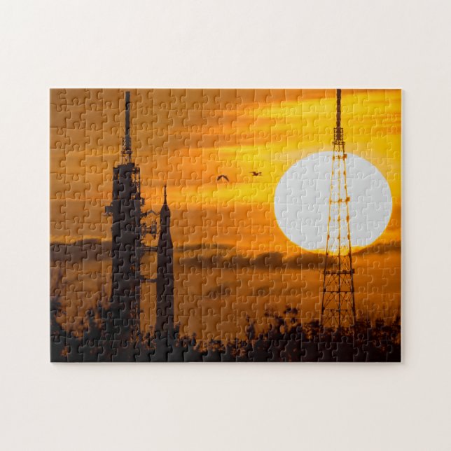 Artemis Moon Rocket bei Morgendämmerung Puzzle (Horizontal)