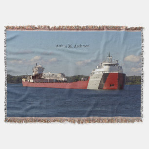 Arthur M. Anderson wirft Decken