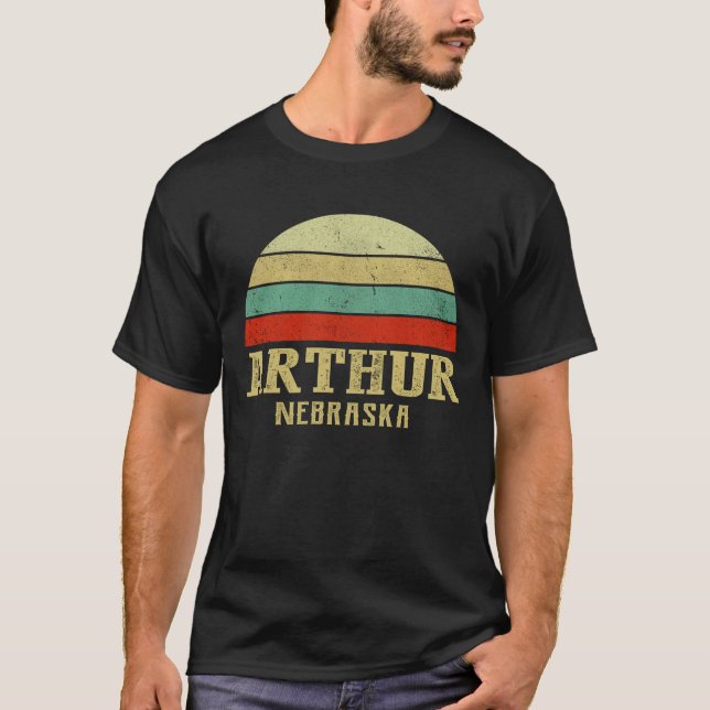 ARTHUR NEBRASKA Vintag Retro Sunset T-Shirt (Vorderseite)