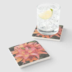Artisitc Coral Colored Garden Lilies Steinuntersetzer