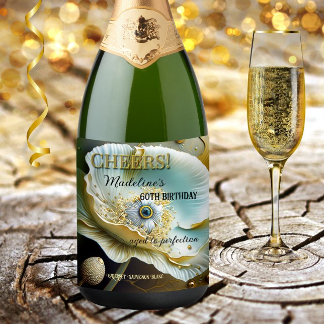 Artistic Floral Cheers Birthday Weinetikett (Von Creator hochgeladen)