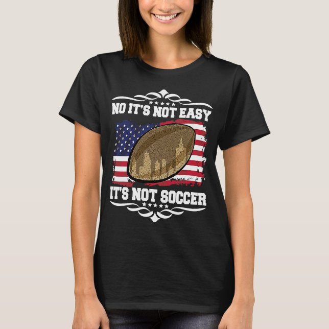 Artistic Motivational USA Flag Rugby Quote T-Shirt (Vorderseite)