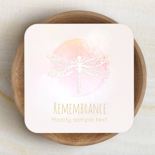 Artistic Pink Watercolor Dragonfly Beauty Wellness Quadratische Visitenkarte (Von Creator hochgeladen)